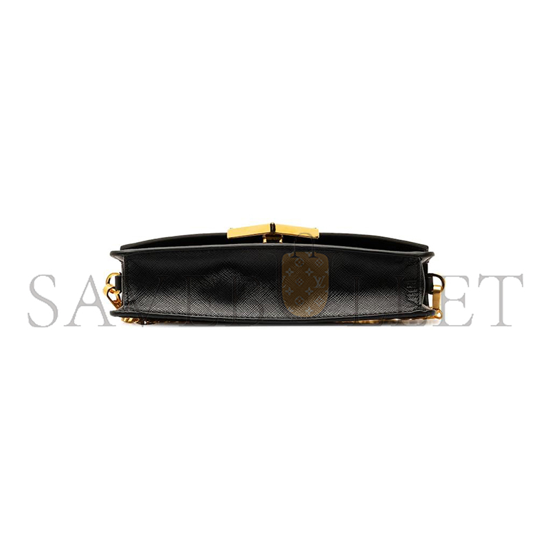 Pra*a black saffiano envelope chain crossbody 1bd318 (21.5*14*4cm)